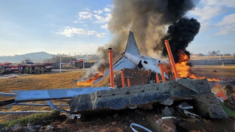 2025新澳正版资料今晚和坠机事故超290死亡与坠机事故超290死亡赔偿多少
